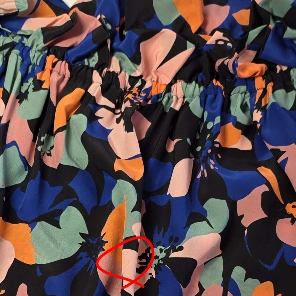 Tucker 100% Silk Floral Off Shoulder Blouse XS Boho Summer Festival Top - Picture 9 of 9